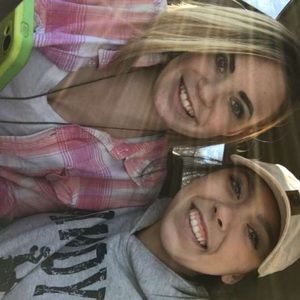 Meet your Posher, Delaney